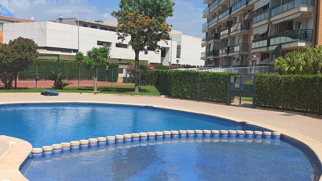 Universidad Del Mar - Alquiler Solo Familias Gandía Eksteriør billede